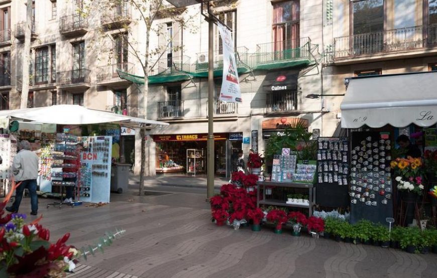 Boqueria Hostel